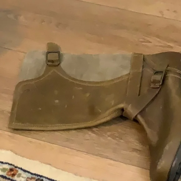 Olukai Boots- Olive/Khaki- Size 9 1/2- Leather and Suede- Never Worn - Picture 5 of 8